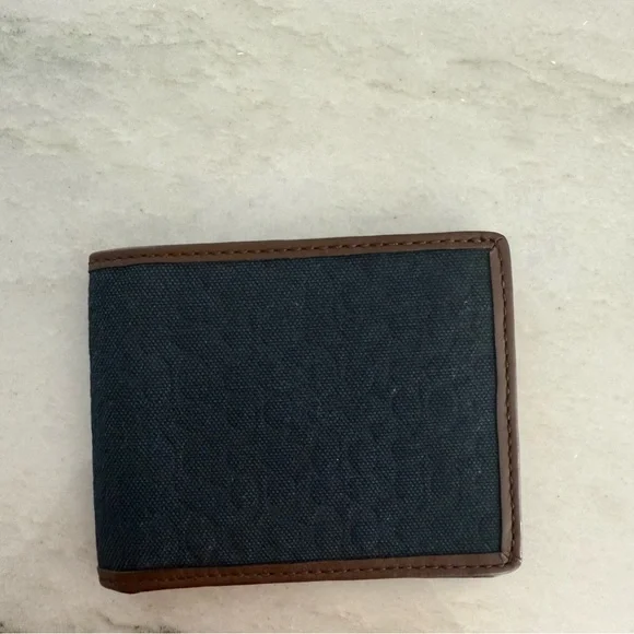 Coach Men's Slim Navy and Brown Signature  Wallet - Picture 4 of 7